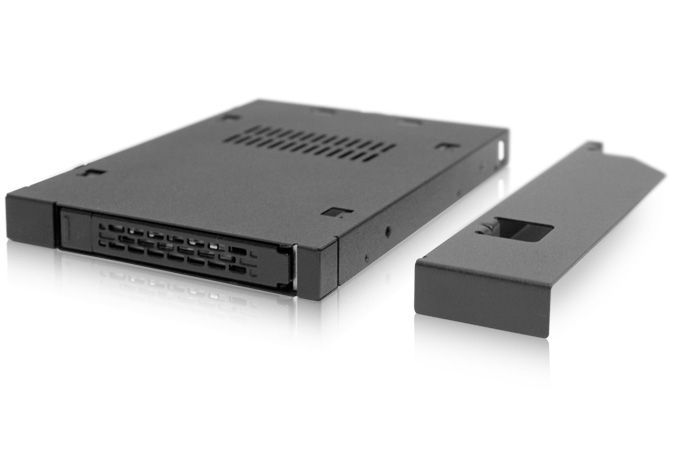 Icy Dock MB411SPO-B - 2.5 Zoll - SATA - Serial Attached SCSI (SAS) - 6 Gbit/s - Festplatte - SSD - Schwarz - Metall