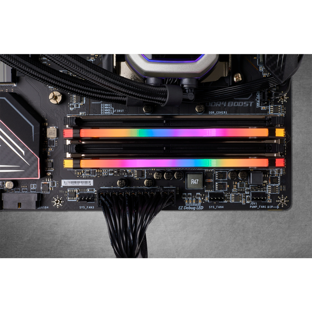 Corsair Vengeance CMW32GX4M2Z3600C18 - 32 GB - 2 x 16 GB - DDR4 - 3600 MHz - 288-pin DIMM